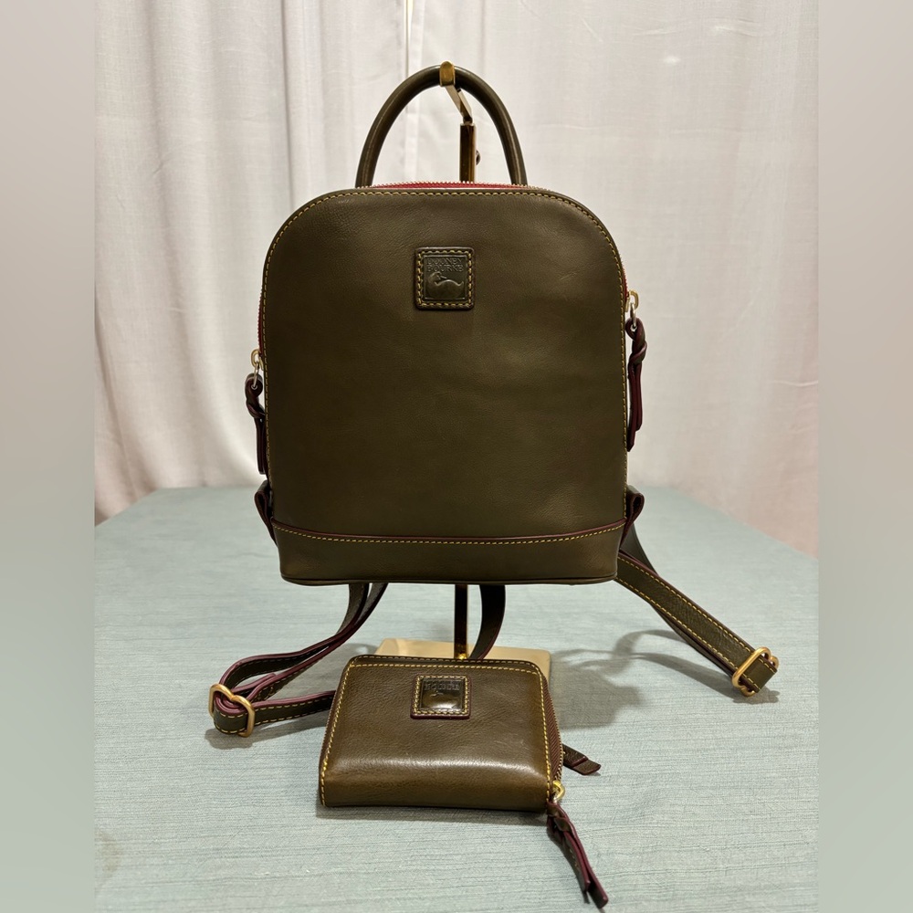 Dooney & Bourke Backpack Purse Wallet set Fern Olive Green Florentine Leather